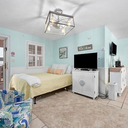 Cherry Grove Efficiency Just Steps From The Beach Миртъл Бийч Екстериор снимка